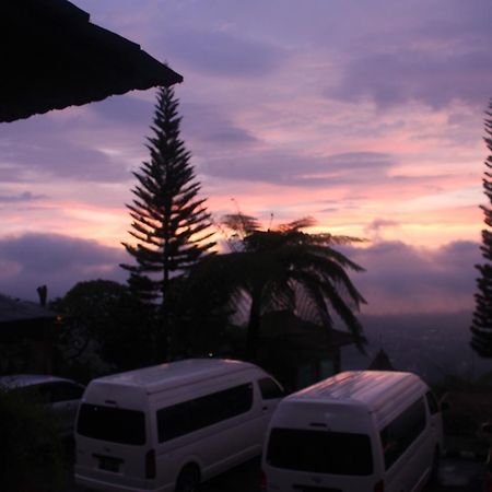 Sukuh Cottage Tawangmangu Luaran gambar